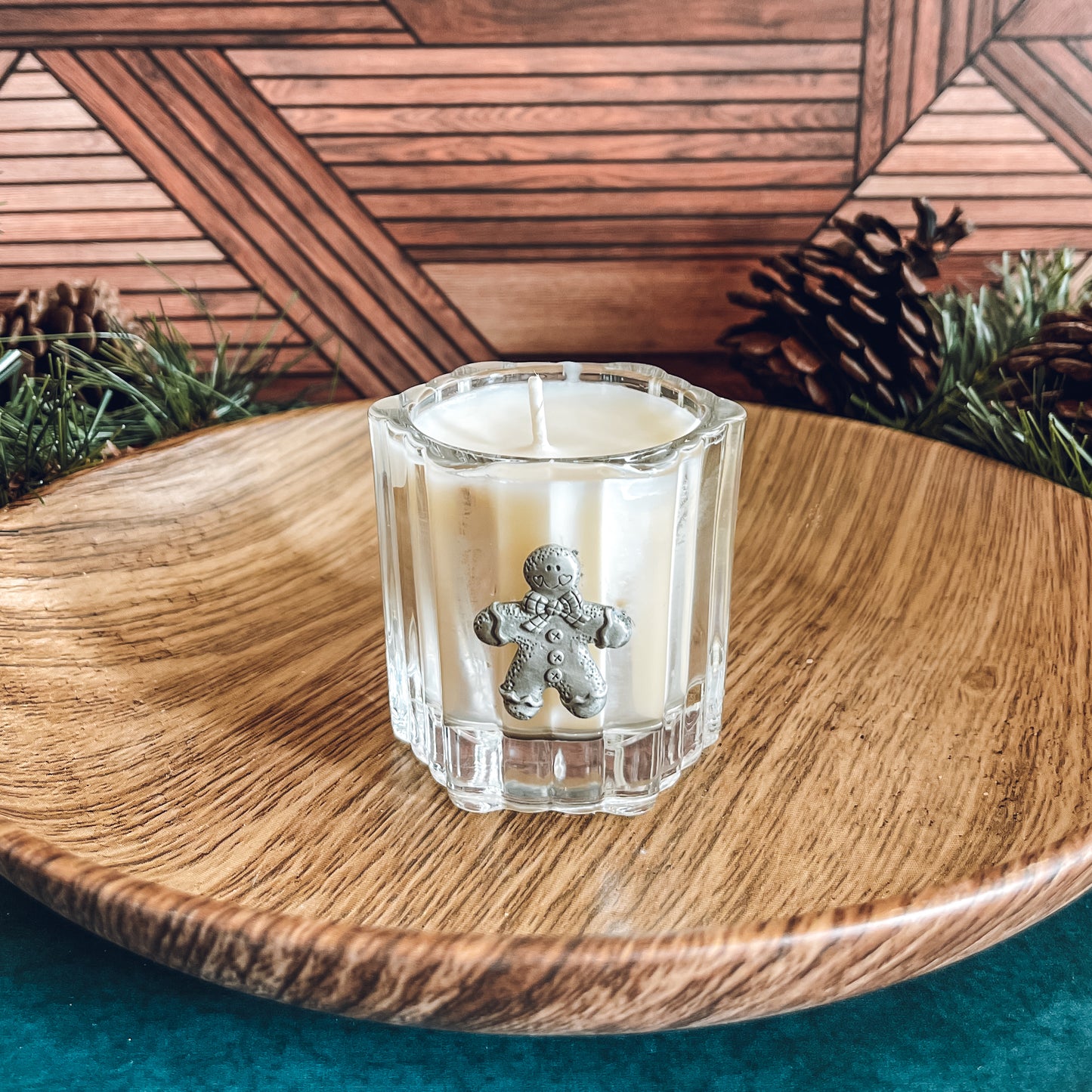 Tiny Gingerbread Man Candle - Cinnamon Chai